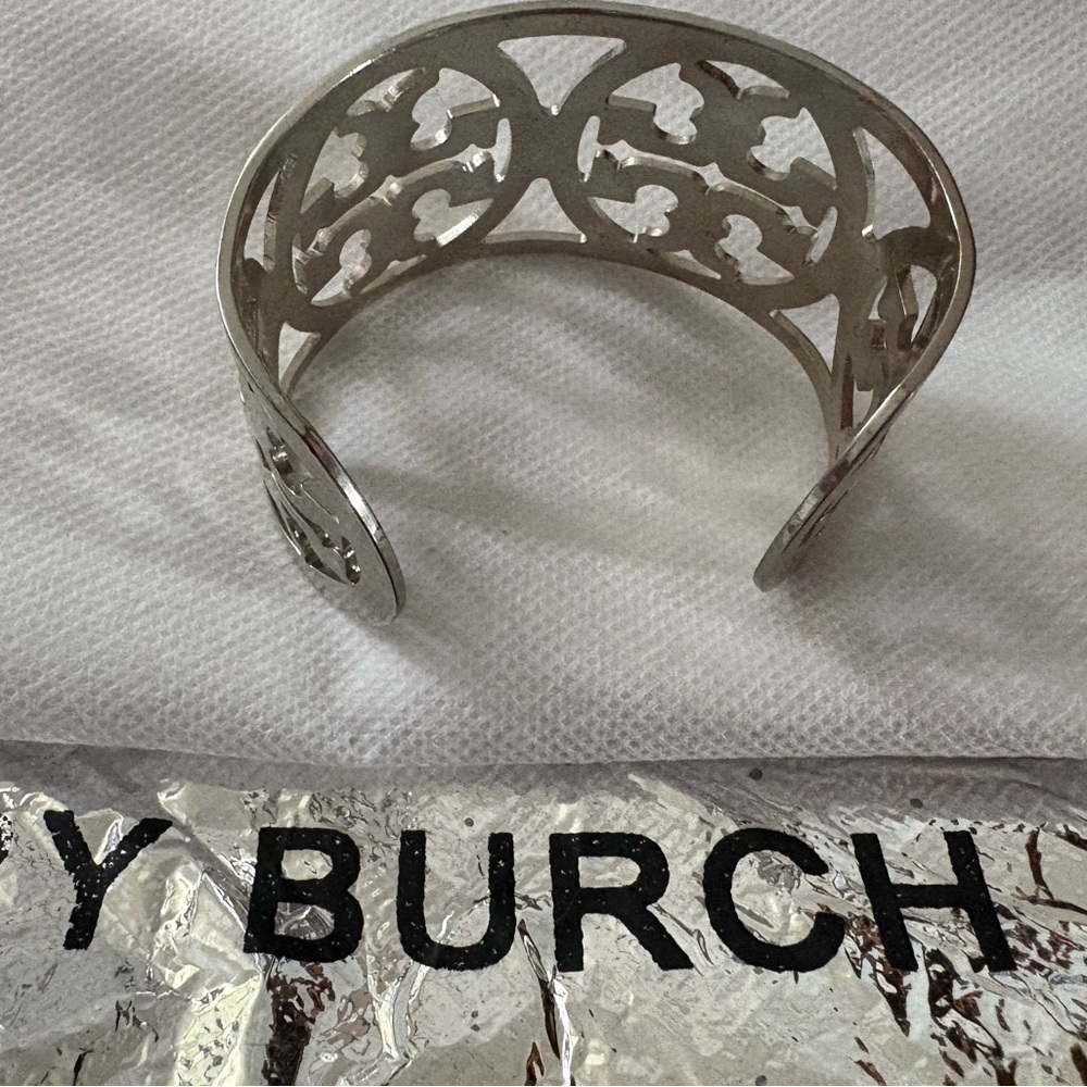 Tory Burch Silver Wide Logo Reva Cuff Bracelet - Picture 5 of 7